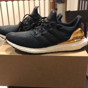 Adidas Ultraboost Olympic Pack "Gold Medal" sz 10